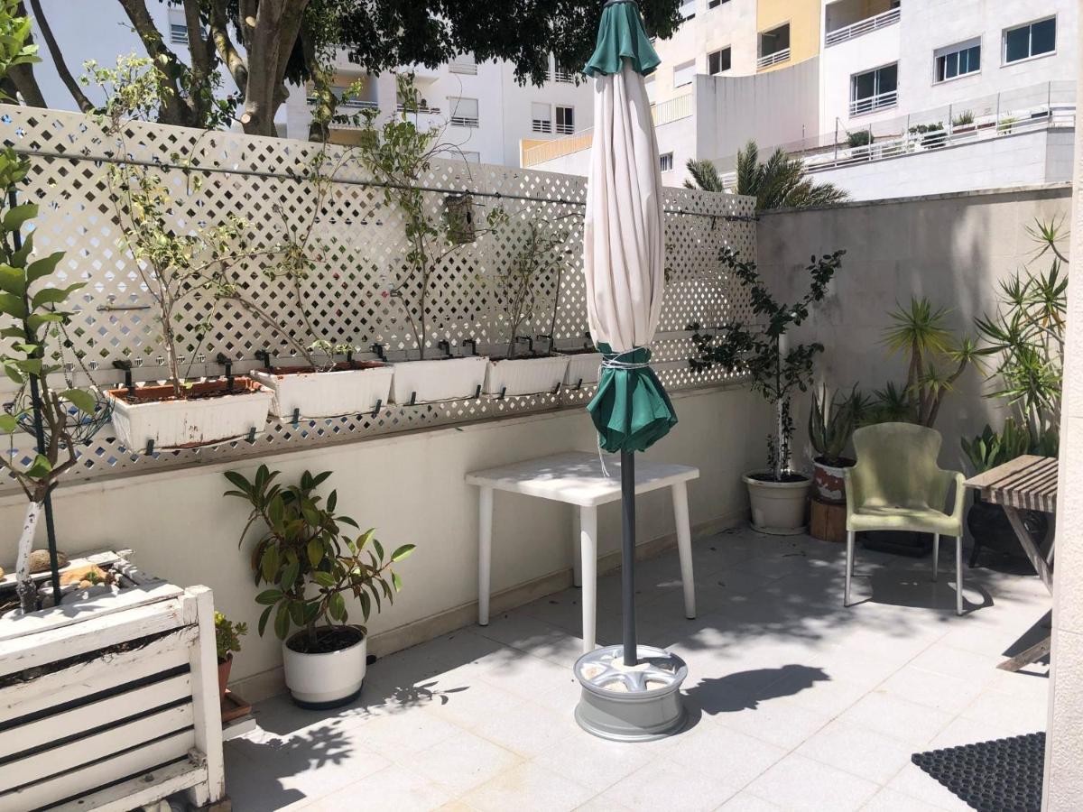 Private Ensuite Beachside Parede Exterior photo